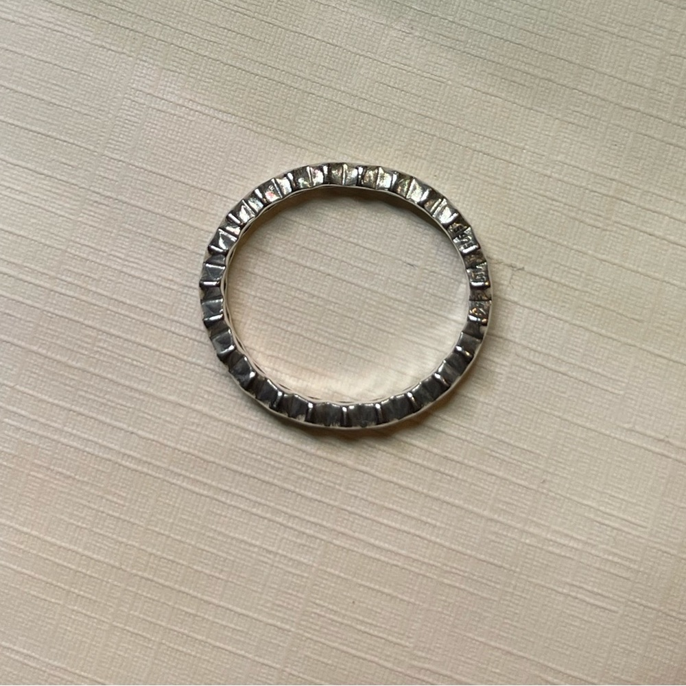 Pandora ring (on pointer finger) - Picture 7 of 8